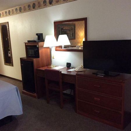 Sports Club Motel Wayne ภายนอก รูปภาพ